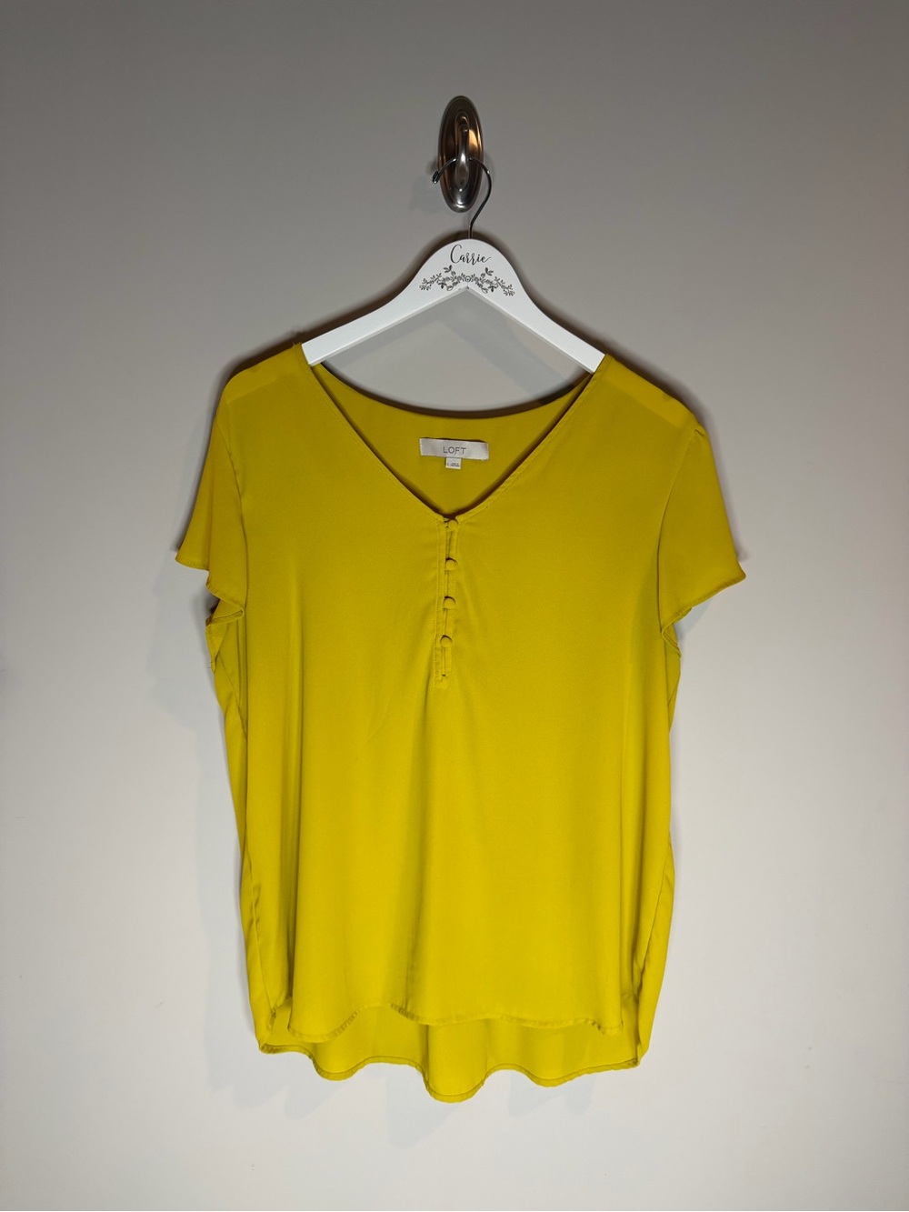 LOFT Mustard Yellow V-Neck Button Front Flutter Sleeve Blouse Size L